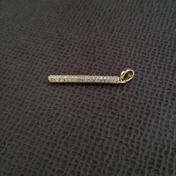 Vertical↕️ Bar Pendant with Pave Crystals💎 - Picture 7 of 15